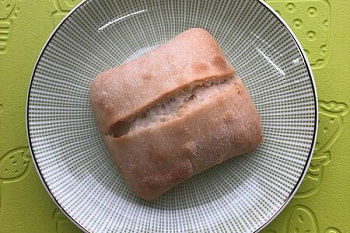 Булочка петит светлая Фацер