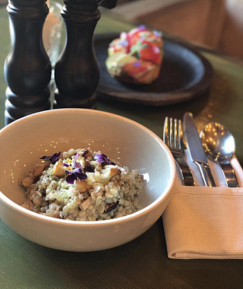 Перловая с белыми грибами и индейкой