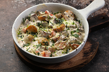 Томленый ягненок с картофелем